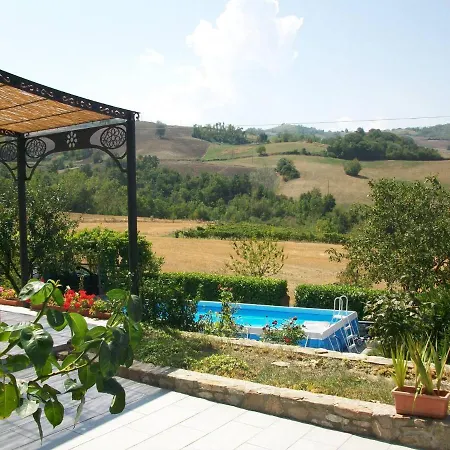 Ferienhaus Casa Indipendente .circondata Dal Verde, Vista Sulle Colline. Relax E Confort. Celleri