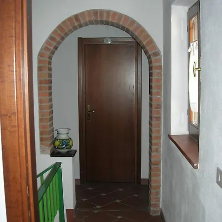 Ferienhaus Casa Indipendente .circondata Dal Verde, Vista Sulle Colline. Relax E Confort. Celleri